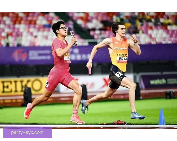 全运会精彩瞬间回顾：中国运动员再创历史新纪录